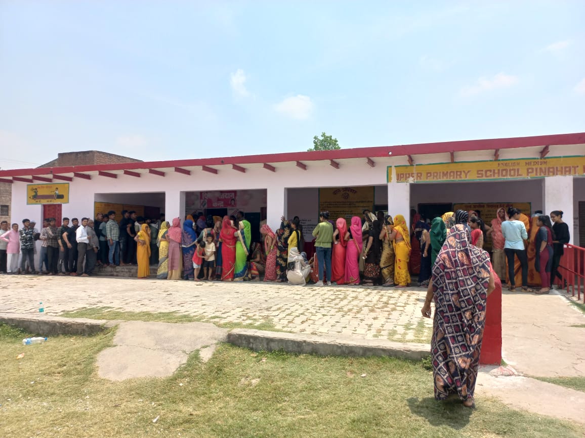 40 percent voting in Agra, know where and how much voting