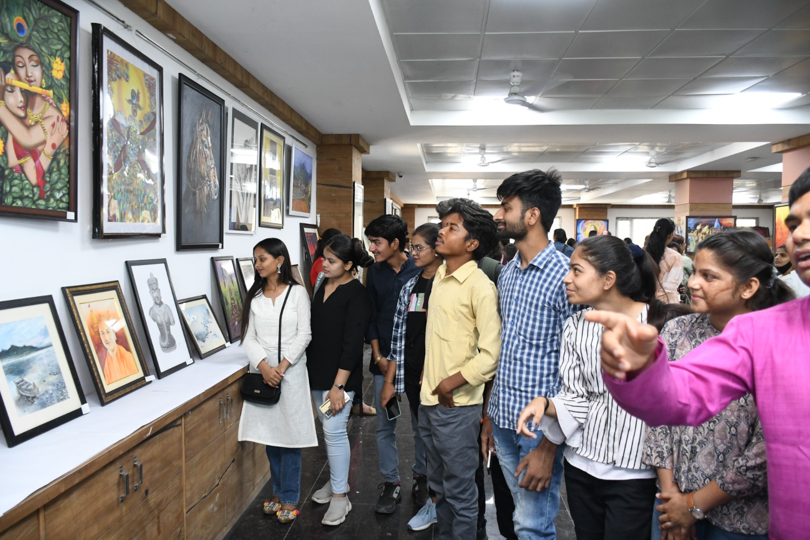 Painting exhibition inaugurated in the university