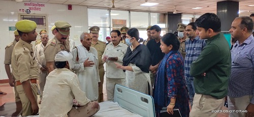 5 people died in a bus accident