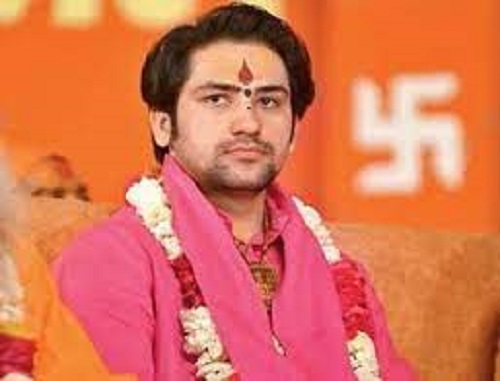 Case filed against narrator Pt. Dhirendra Krishna Shastri for calling himself God