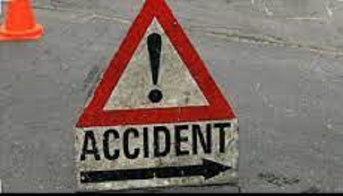 Tanker overturned on Alto car due to tire burst 8 people died