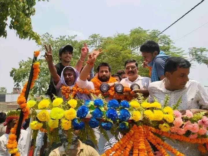 Rajan Nandan Singh won with an overwhelming majority and Sunil Kumar became vice-president