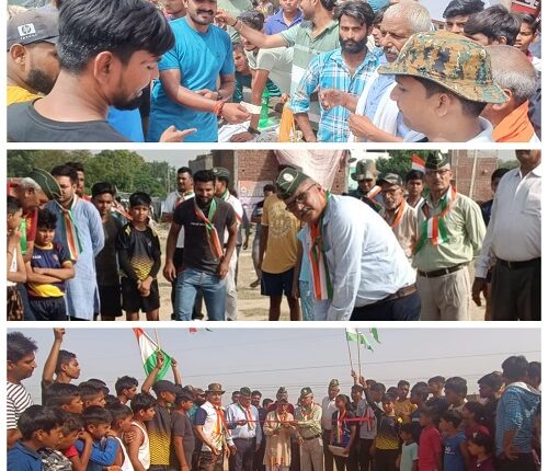 Officials of Brave Ex-Servicemen Service Committee Aligarh inaugurated the Saraswat Cricket Tournament