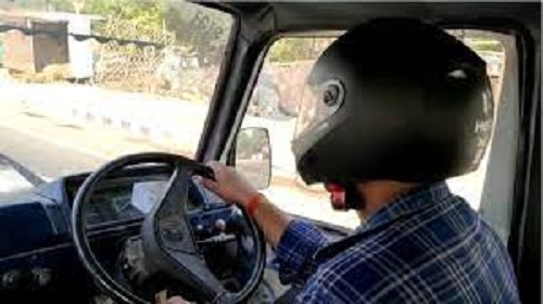 1000 challan for driving without helmet