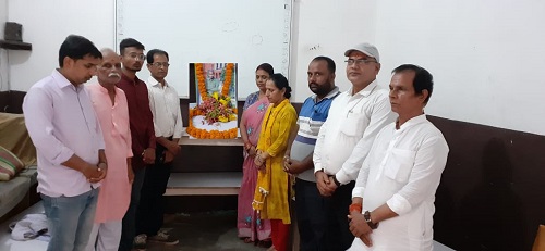 Writers paid tribute on the death of Dr. Shaligram Singh