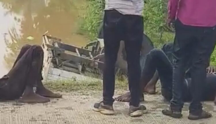 Road accident happened near Rohaniya of Barwara