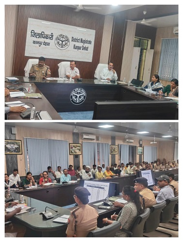 District Magistrate Alok Singh held a meeting of the Peace Committee in view of the upcoming festivals.
