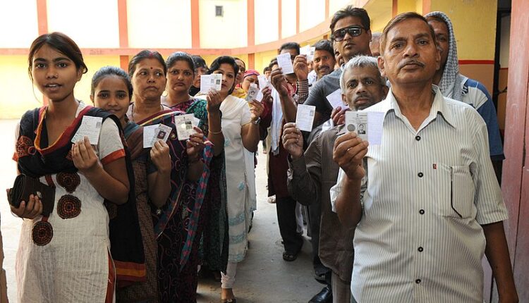 Bill to reduce voting age from 21 to 18 years approved