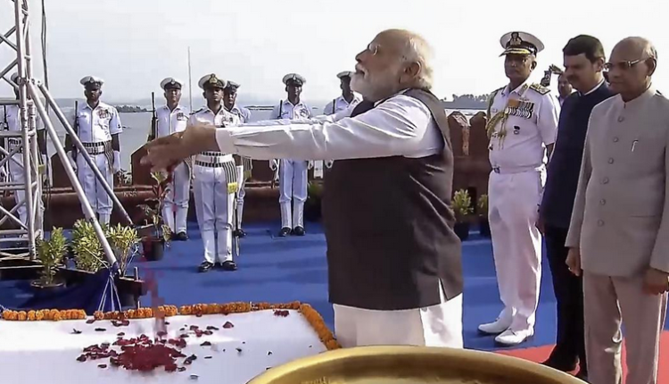 Prime Minister unveiled the statue of Shivaji