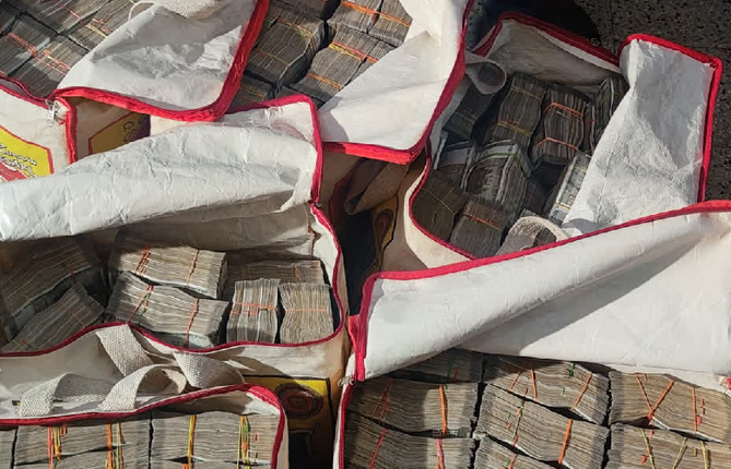 More than Rs 61 lakh cash recovered from the car during vehicle checking