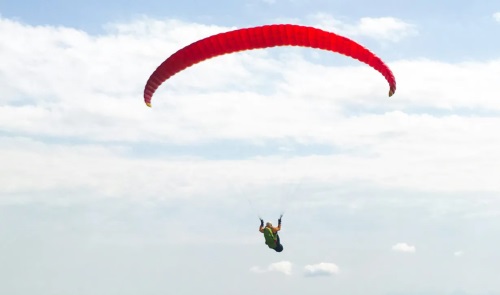 Tourist from Hyderabad dies in 'paragliding' accident in Kullu, Himachal Pradesh, pilot arrested