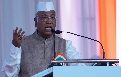'Take responsibility or retire', Mallikarjun Kharge's strong message to Congress workers